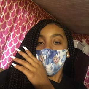 Meet your Posher, Sierra